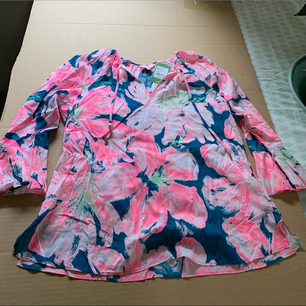 NWT Lilly Pulitzer Willa flounce top in Tidal Wave